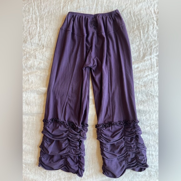 Avatar Clothing Purple Ruffled Wide-Leg Pants Artisan Boho Bloomers Style Large - Picture 2 of 12